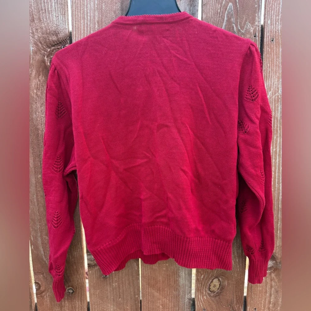 Vintage Geiger Red Knit Sweater with Floral Buttons Women’s Size Medium - Picture 7 of 7
